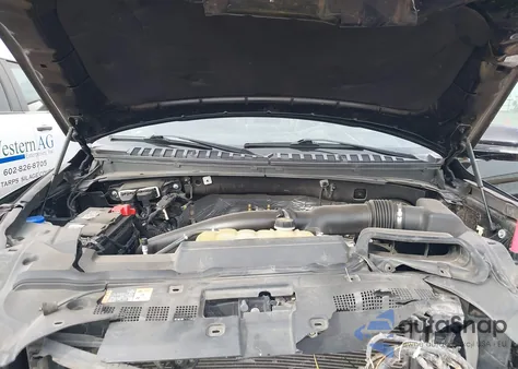 2021 Lincoln Navigator Reserve L z USA, uszkodzony, nr VIN 5LMJJ3LT3MEL08354